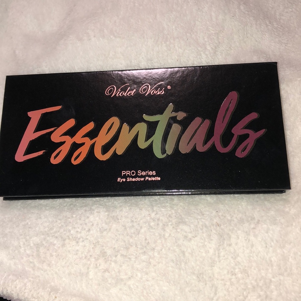 Violet Voss Essentials Pro Series